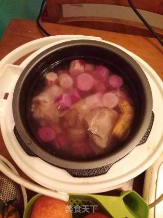 Purple Huai Barley Soup recipe