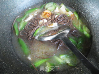 Loofah Soba Noodles with Salted Duck Egg recipe