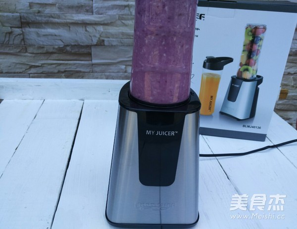 Purple Sweet Potato Yam Milkshake recipe