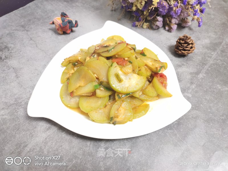 Stir-fried Tomatoes and Bloom at Night recipe
