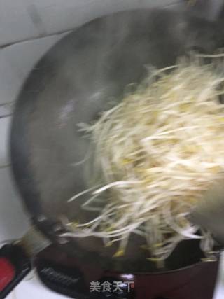Stir-fried Mung Bean Sprouts recipe