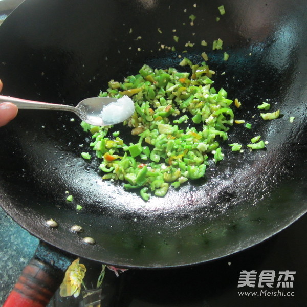 Fried Rice with Chili Oil Residue recipe