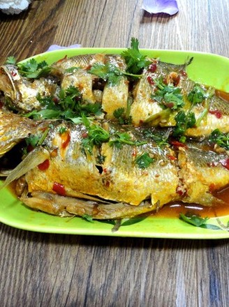 Home-style Stewed Yellow Croaker recipe