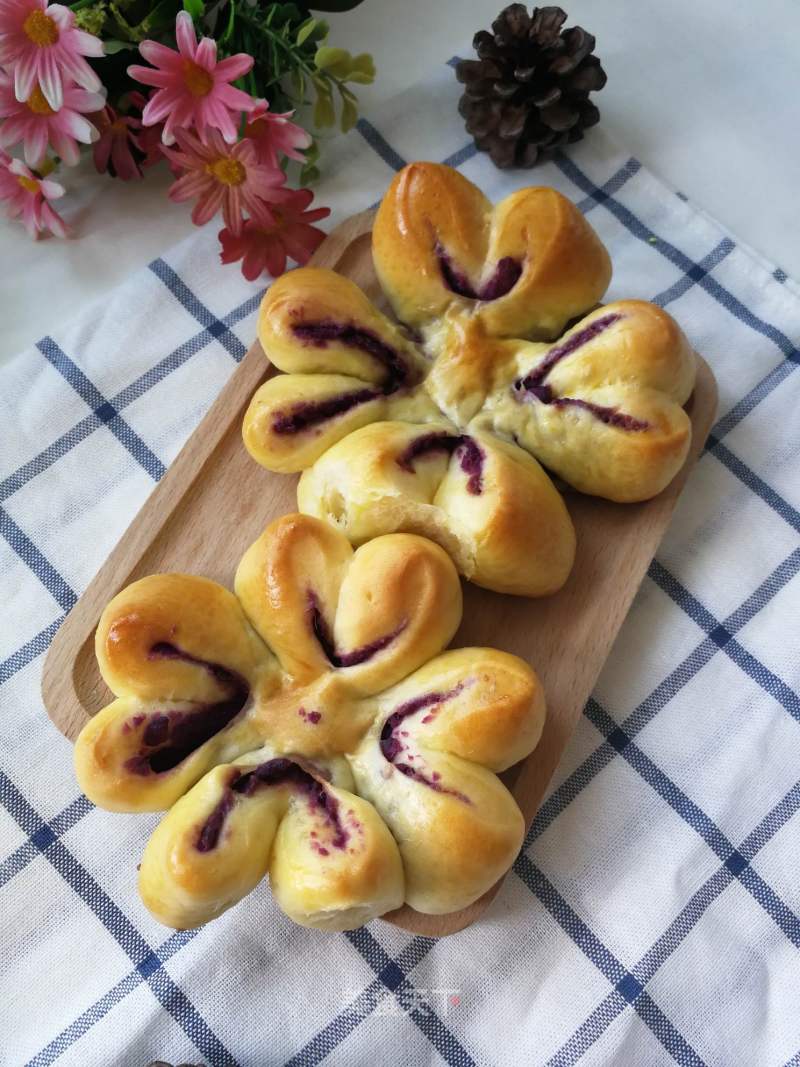 Purple Sweet Potato Fancy Bread recipe