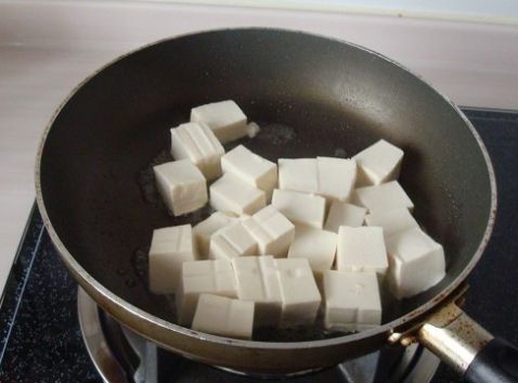 Stir-fried Tomato and Cabbage with Tofu recipe