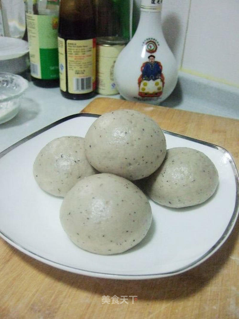 (challenging Pasta) Black Bean Dregs Mantou