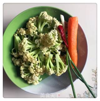 Spicy Stir-fried Cauliflower recipe