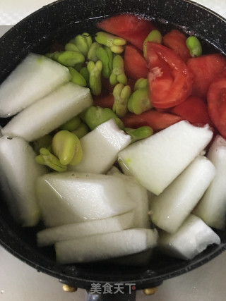 Tomato, Winter Melon and Broad Bean Soup recipe