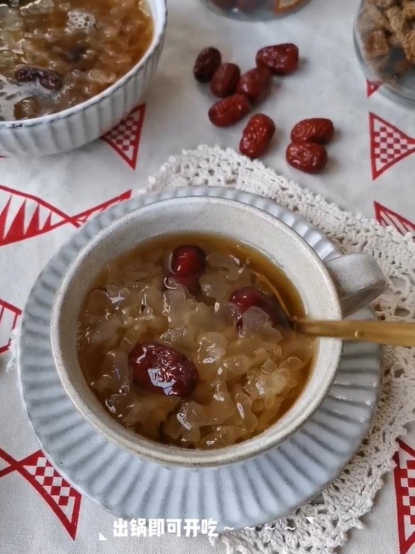 Brown Sugar, Red Dates and Tremella Soup recipe