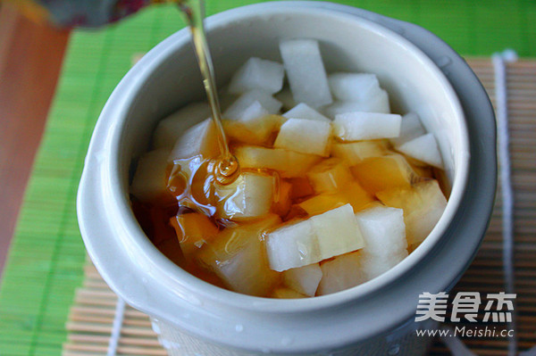 Honey Pickled White Radish recipe