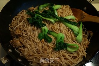 #trust之美# Stir-fried Rice Noodles with Egg recipe