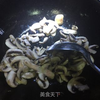 #信之美# Stir-fried Mushrooms with Shredded Pork recipe