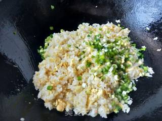 Scallion Fried Rice with Egg recipe