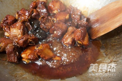 Plum Fragrant Pork Ribs recipe