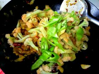 #御寒美食# Dry Pot Cauliflower recipe