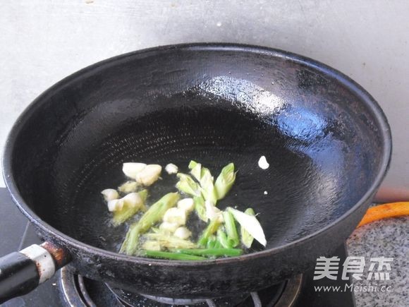 Spicy Braised Mentai Fish recipe