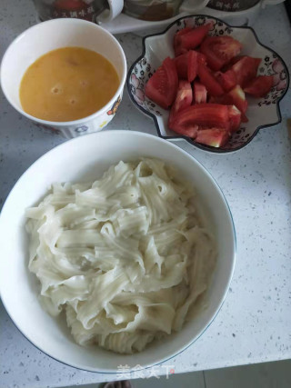 Tomato Sliced Noodles recipe