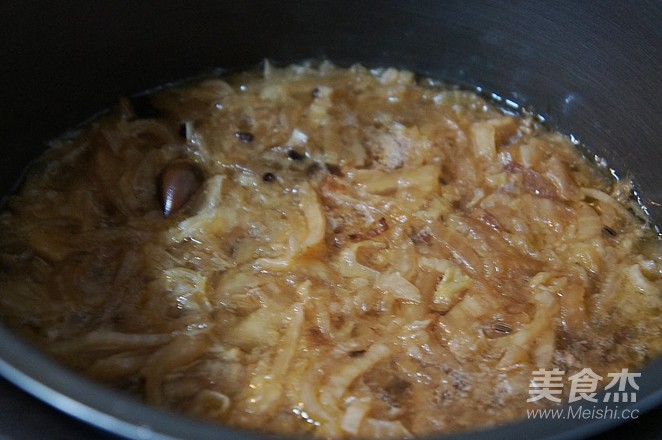 Sauerkraut Braised Pork Ribs recipe