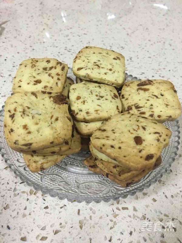 Raisin Walnut Cookies recipe