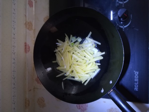 Vinegar Shredded Potatoes recipe