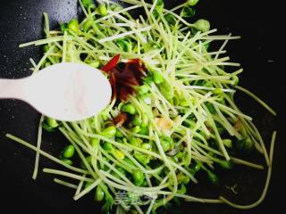 Quick-fried Bean Sprouts recipe