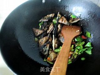 [anhui Cuisine] --- Stir-fried Tofu with Green Pepper recipe