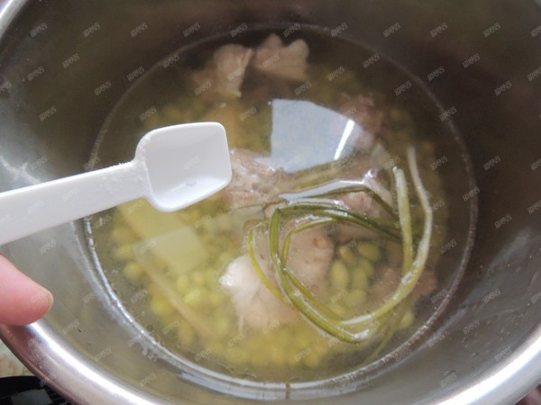 Edamame Pork Ribs Soup recipe