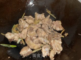 Home-style Stir-fry-small Fried Chicken Nuggets with Cumin recipe