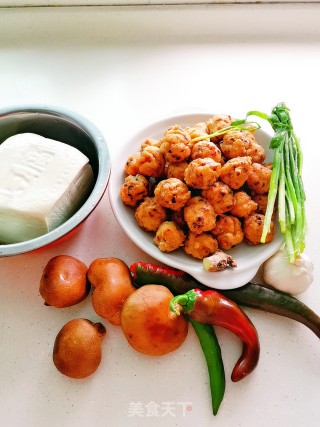 Chicken Meatballs and Tofu Clay Pot recipe