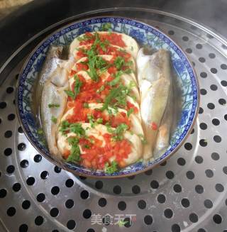 Steamed Tofu with Fresh Salted Fish recipe