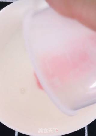 Strawberry Mini Snow Mei Niang recipe