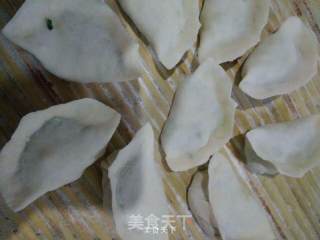 White Jade Jadeite Inlaid with Gold ~ Jade Egg Dumplings with Green Onion recipe