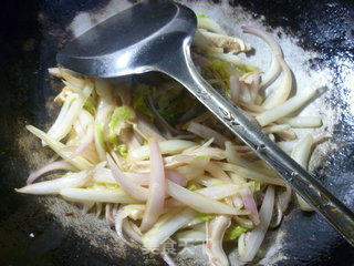 Stir-fried Cabbage with Onion Pork Belly recipe