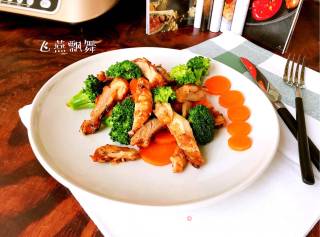 #东岭牛肉机#～～garlic Orleans Chicken Chop Salad recipe