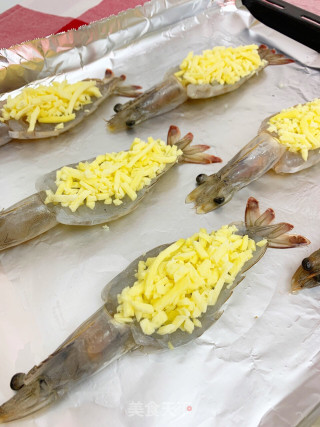 Baked Prawns with Cheese recipe