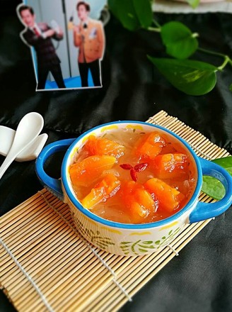 Papaya Tremella and Lotus Seed Beauty Soup recipe