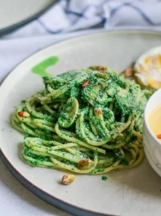 Spinach Oil Lettuce Pasta recipe