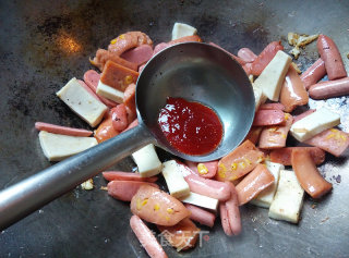 Simple, Convenient and Delicious Stir-fry Hot Pot Ingredients (fish Tofu, Sausage, Etc.) recipe