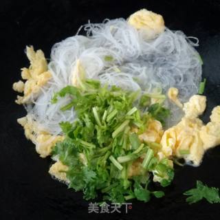 Cilantro Vermicelli Egg Soup recipe