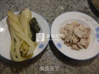 Fried Pickled Cabbage with Pork recipe