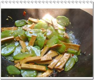 Lettuce Sautéed and Dried recipe