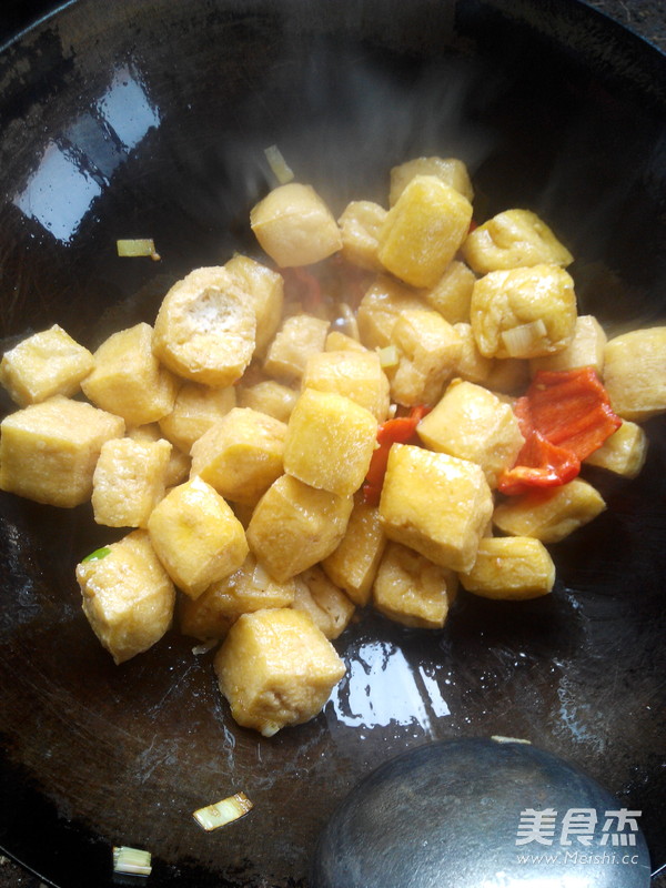 Stir-fried Tofu with Canola recipe