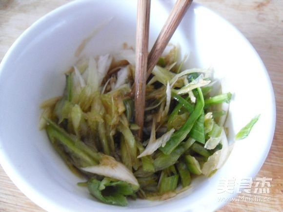 Steamed Salted Fish with Green Onion and Ginger recipe