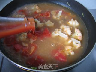 Cauliflower Tomato Clam Soup recipe