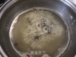 Chinese Wolfberry and Chestnut Porridge recipe