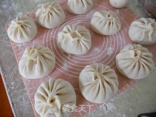 Cabbage Stem Fresh Pork Bun recipe