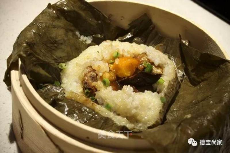 Style Lotus Leaf Glutinous Rice Chicken Qq Bomb|the Stickiness of Glutinous Rice, The Smoothness of Chicken, The Freshness of Mushrooms, The Fragrance of Lotus Leaves, Slowly Spread Between The Lips and Teeth recipe