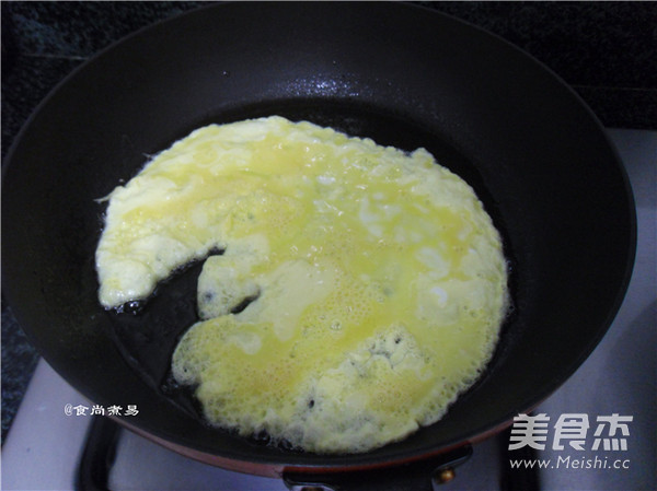 Stir-fried Hor Fun with Three Silks recipe