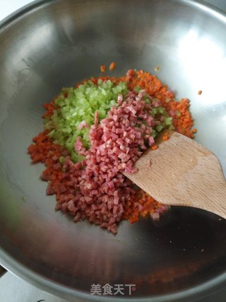 Stir-fried Multigrain Rice with Sausage recipe