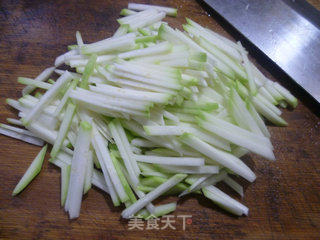 Stir-fried Pugua with Minced Meat and Pickled Vegetables recipe